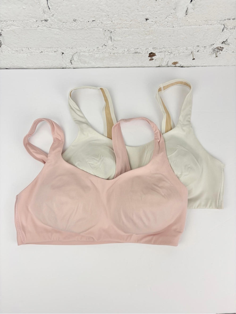 HUUG Daily Embrace Seamless Pink and Cream Bralette Small Set of Two